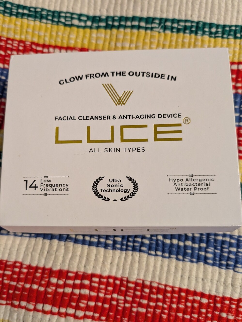 Luce180 Facial Cleansing and Anti-aging Device - Black